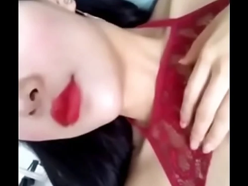 Hot asian dame