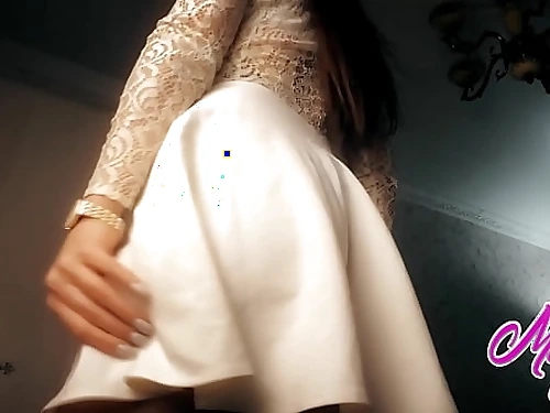 Sweet stunner in white love himself